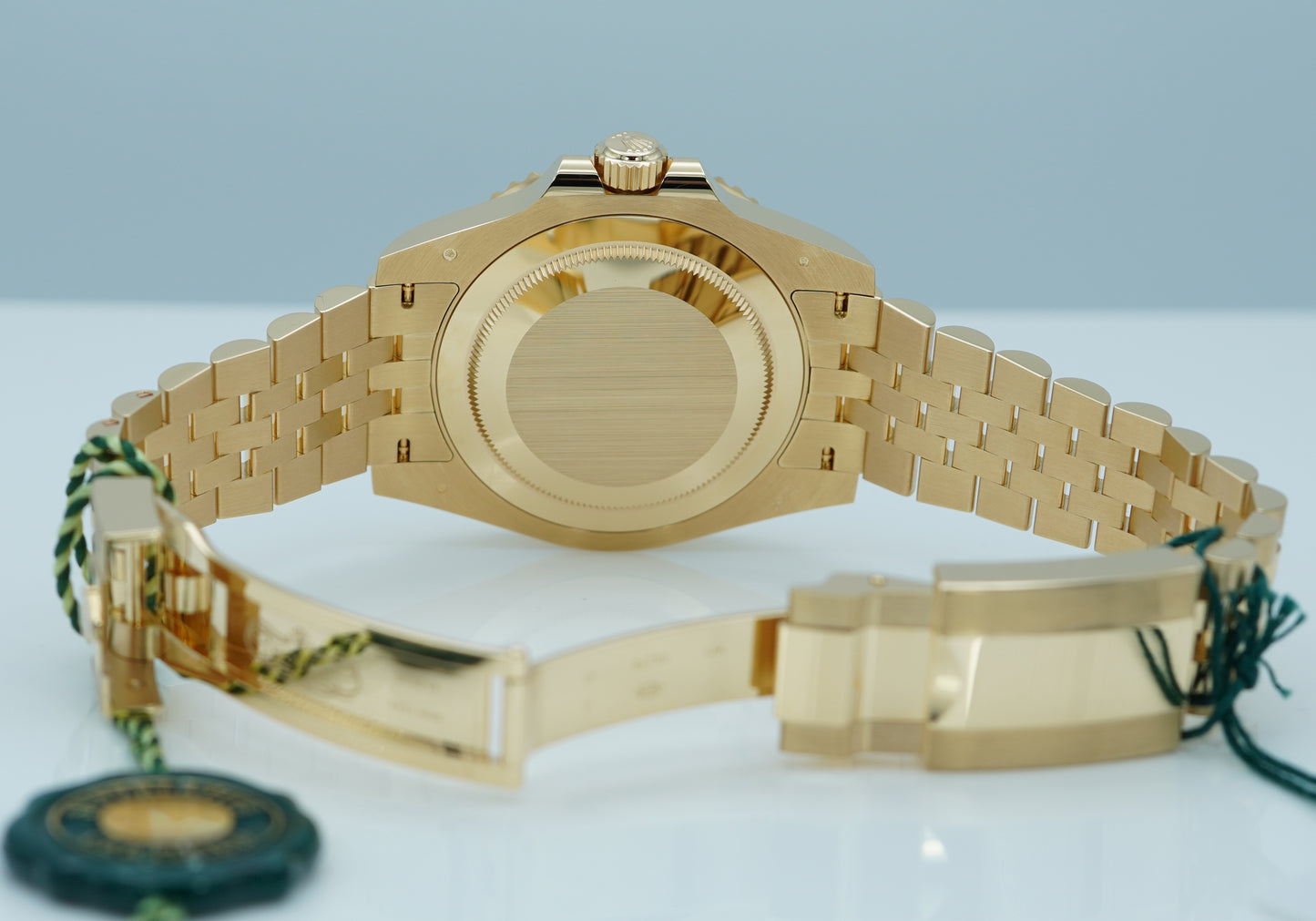 Rolex 126718GRNR GMT Master 2 Vàng Vàng Viền Xám Đen Dây Jubilee 2023