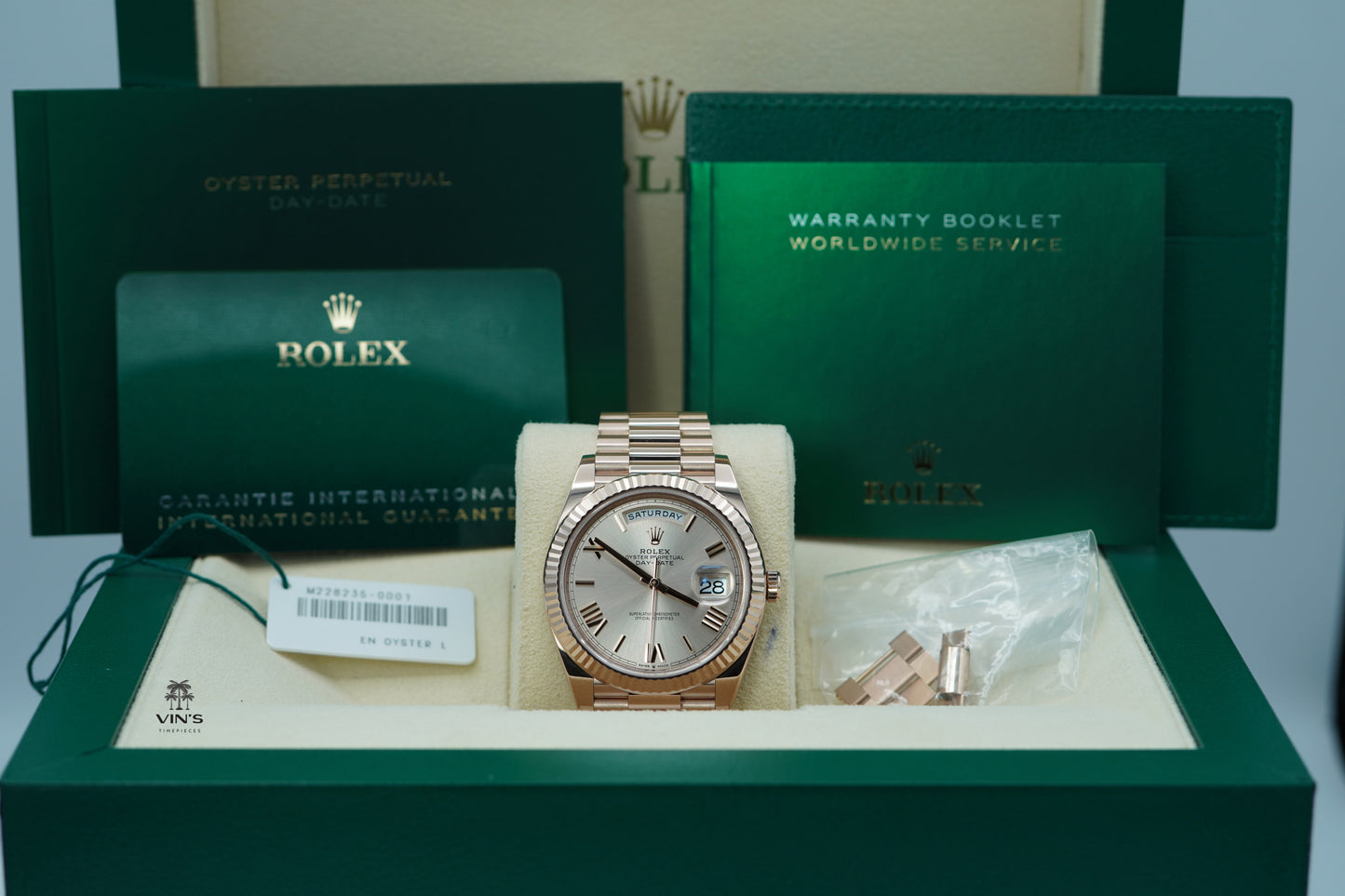 Rolex 228235 Day-Date 40 Vàng Hồng Mặt Số Sundust Cọc Số La Mã 2021 Còn Bảo Hành