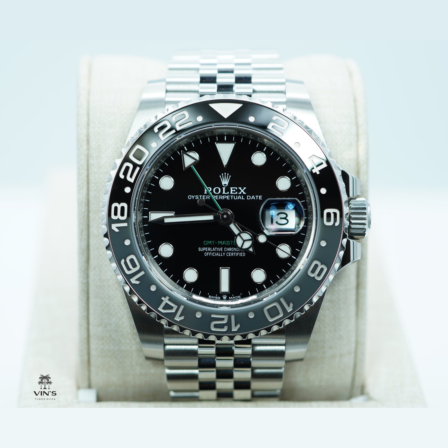 Rolex 126710GRNR GMT Master II Viền Đen Xám Dây Đeo Jubilee 2024