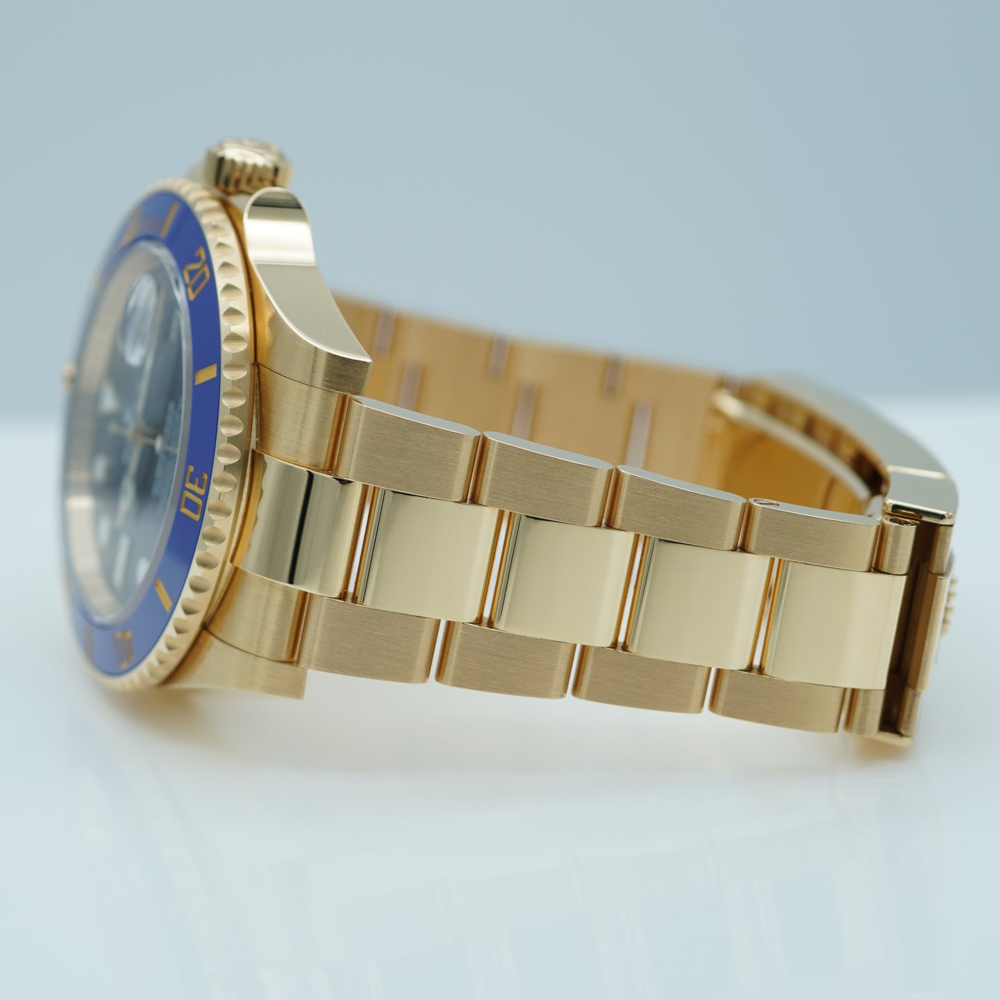 Rolex 126618LB Submariner 41 Vàng Vàng Mặt Số Xanh 2024