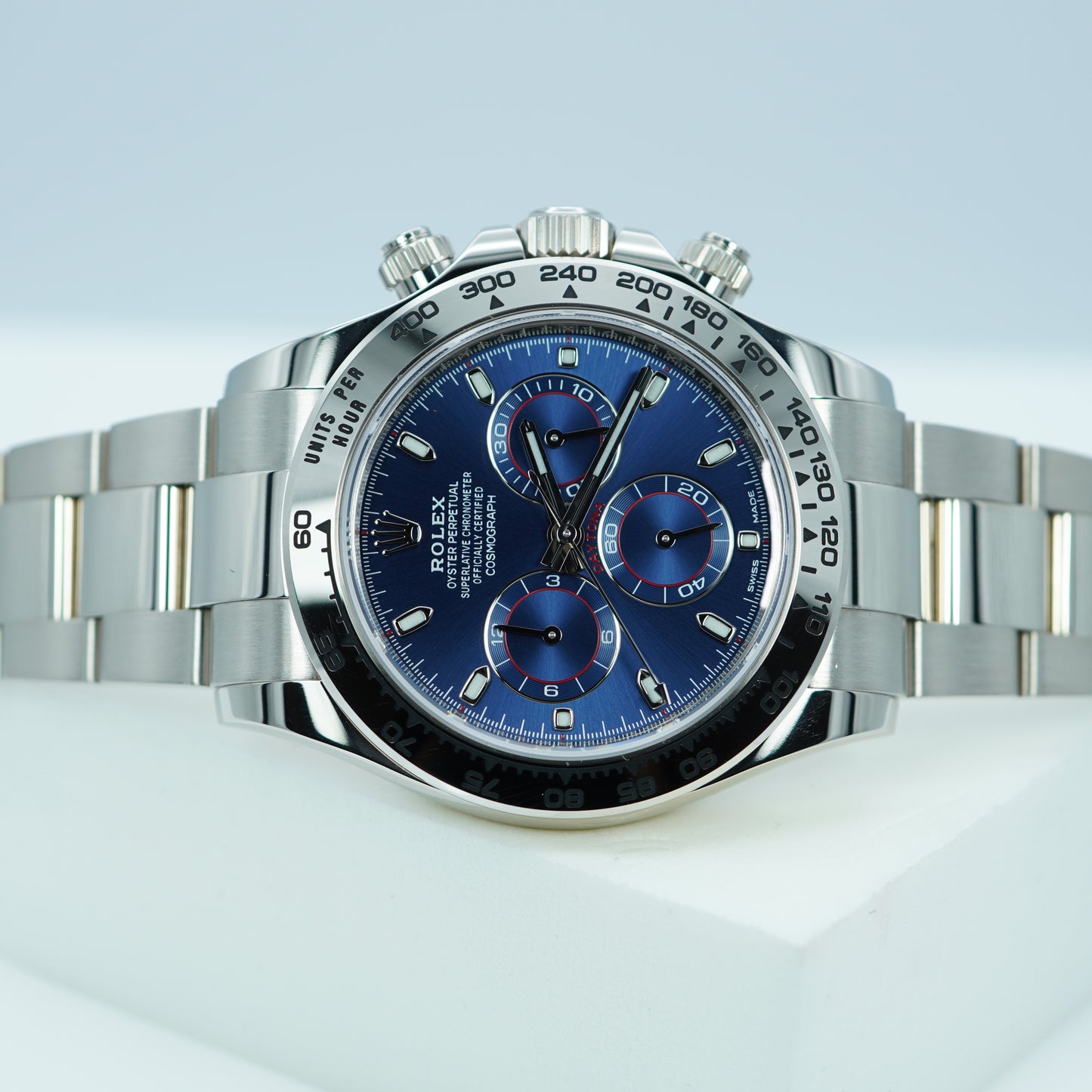 Rolex 116509 Cosmograph Daytona Vàng Trắng Mặt Số Xanh 2022