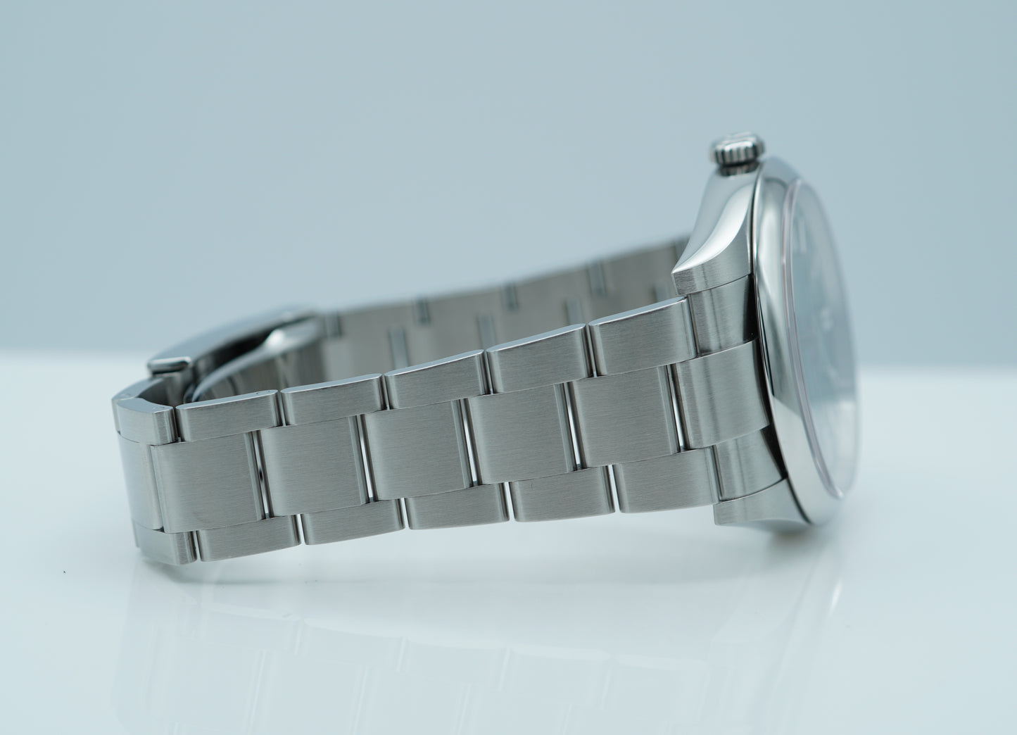 Rolex 124300 Oyster Perpetual 41 Mặt Số Xanh Lá 2022