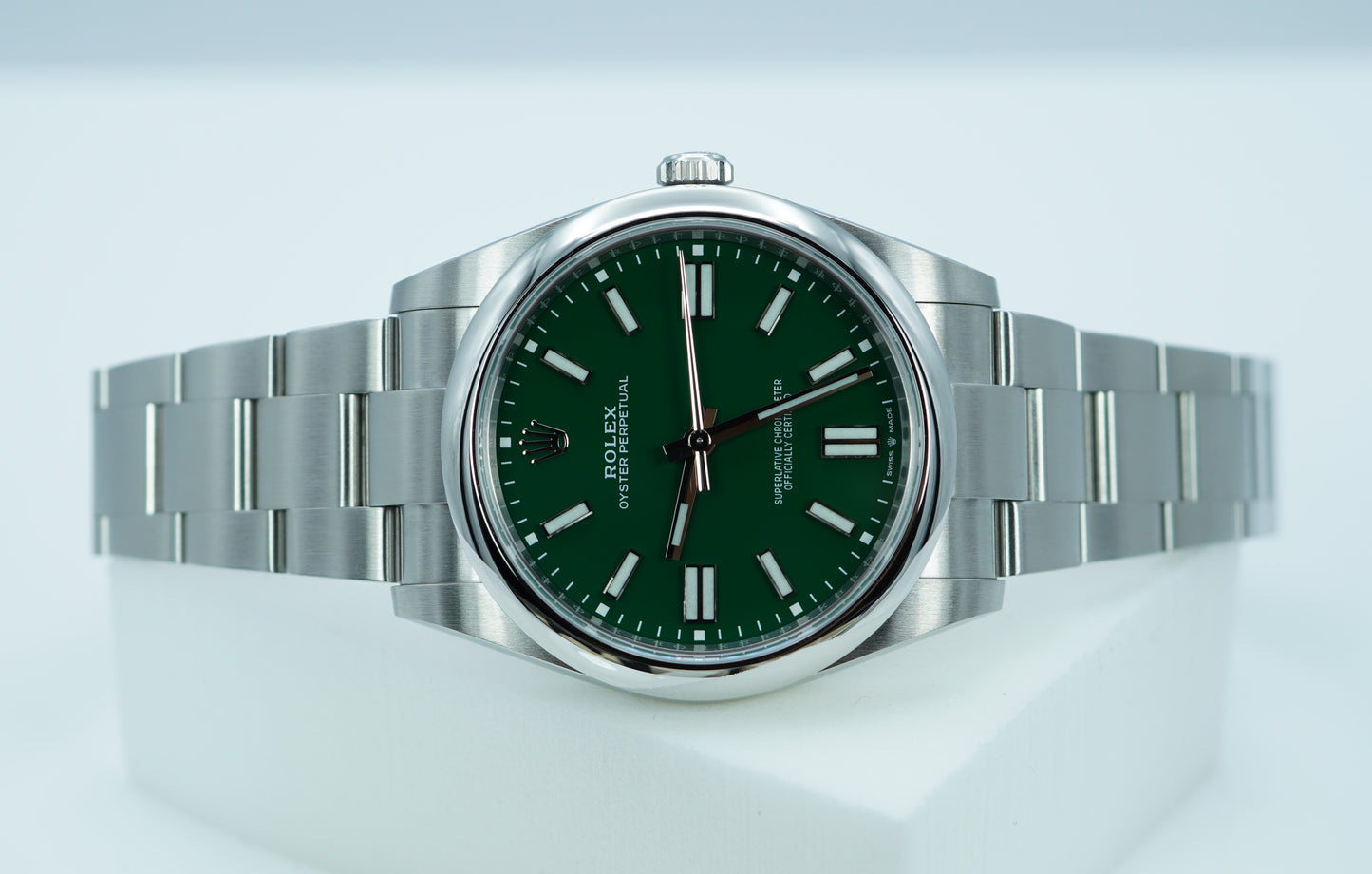 Rolex 124300 Oyster Perpetual 41 Mặt Số Xanh Lá 2022