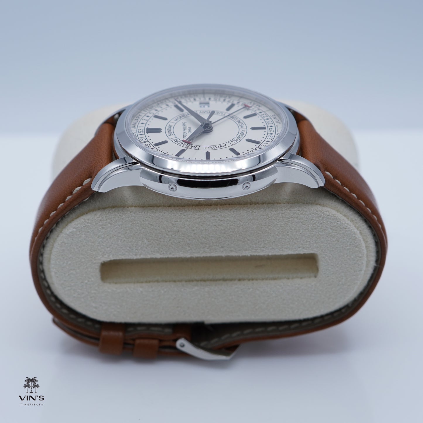 Patek Philippe 5212A Thép Calatrava Lịch Tuần 2022