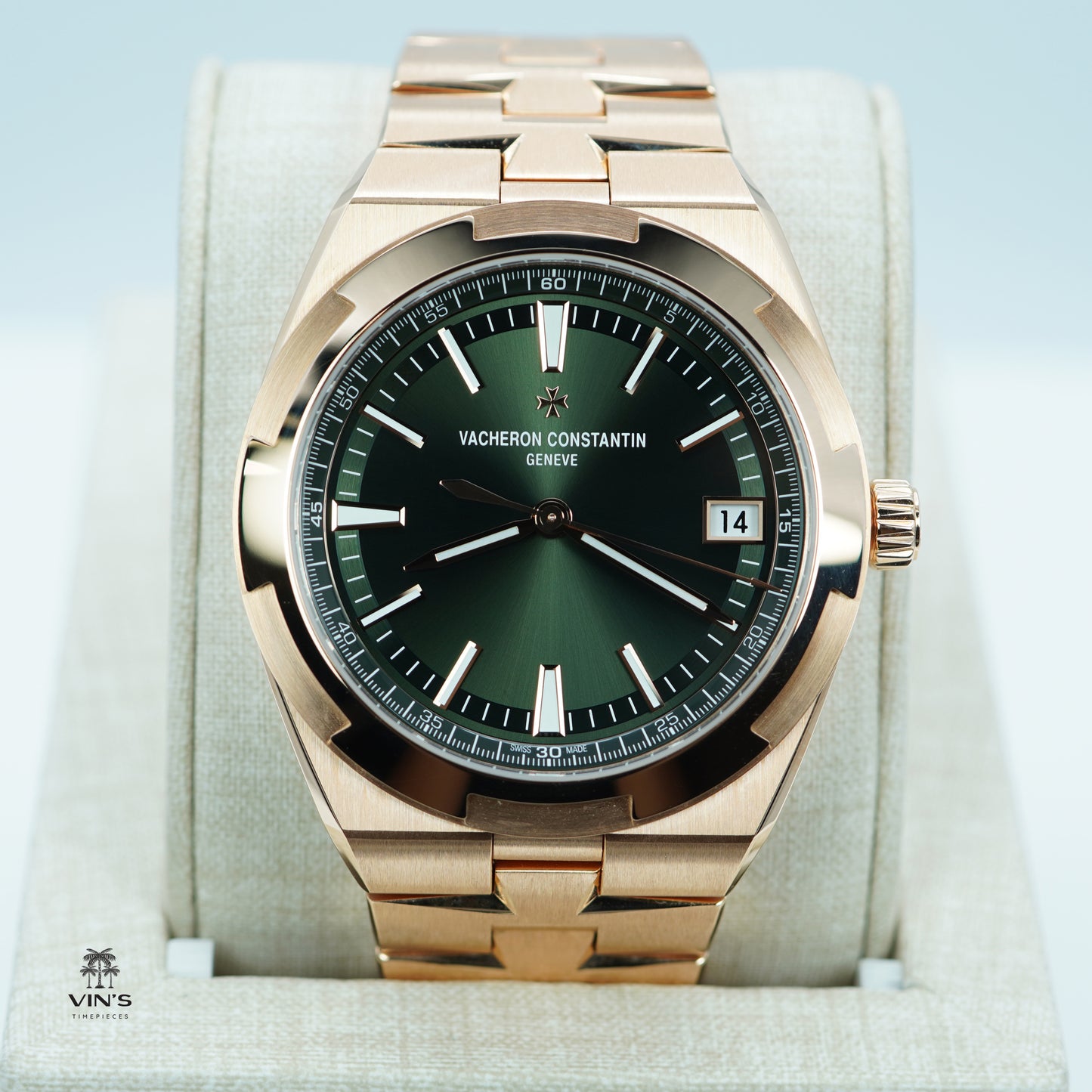 Vacheron Constantin Overseas 4520V Vàng Hồng Mặt Số Xanh Lá 2024