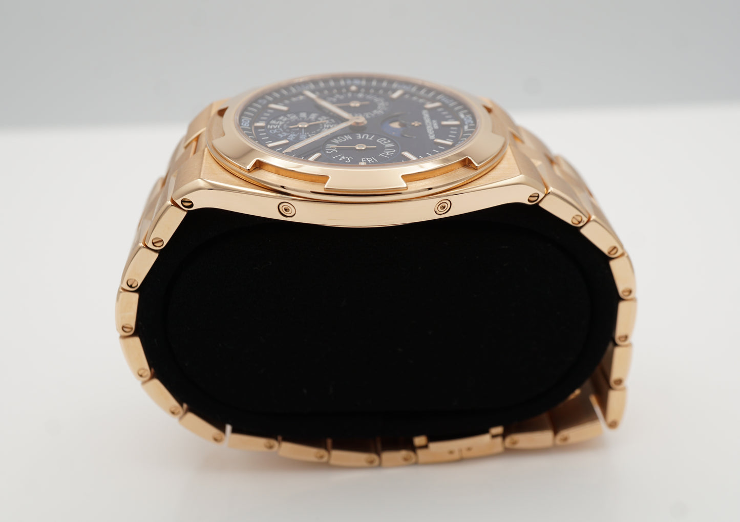 Vacheron Constantin Overseas Perpetual Calendar 4300V Vàng Hồng Mặt Số Xanh