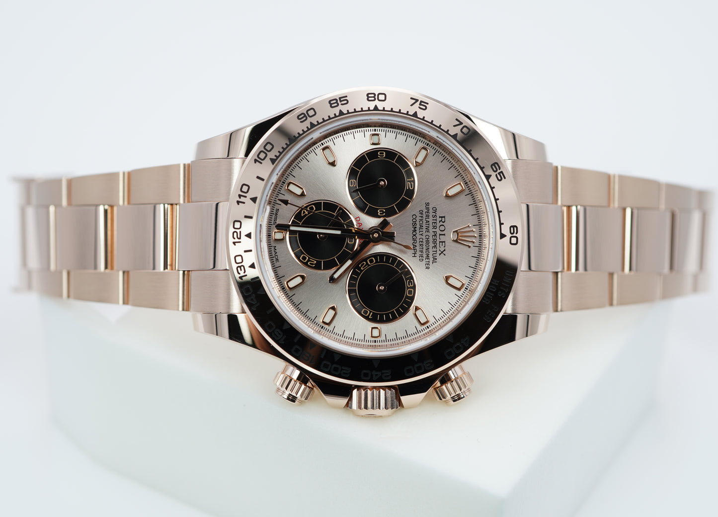 Rolex 116505 Daytona Vàng Hồng 18K Mặt Số Sundust 2023