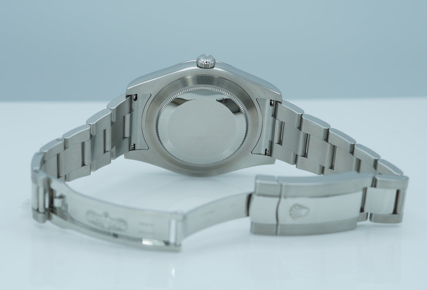 Rolex 116334 Datejust 2 Viền Khía Mặt Số Xanh La Mã Dây Đeo Oyster