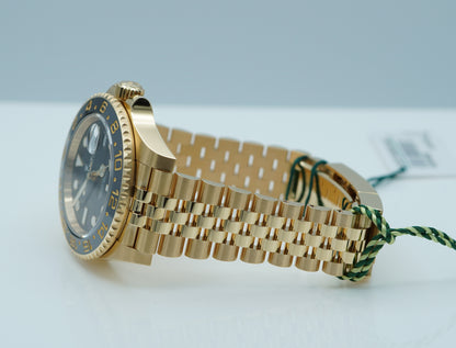 Rolex 126718GRNR GMT Master 2 Vàng Vàng Viền Xám Đen Dây Jubilee 2023