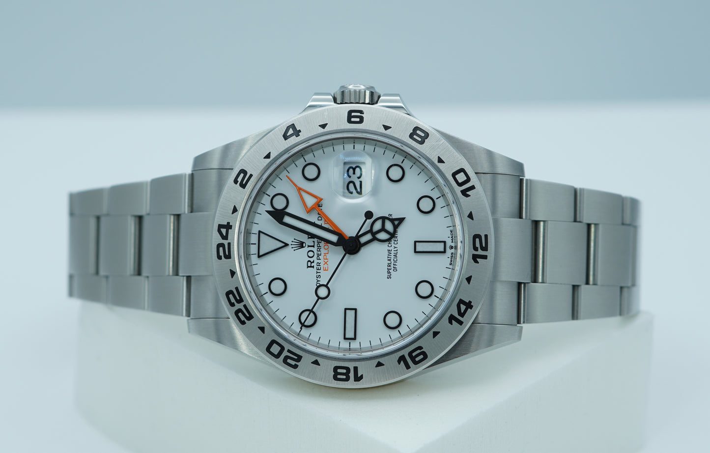 Rolex 226570 Explorer 2 Mặt Số Trắng Polar Mẫu Mới 2021