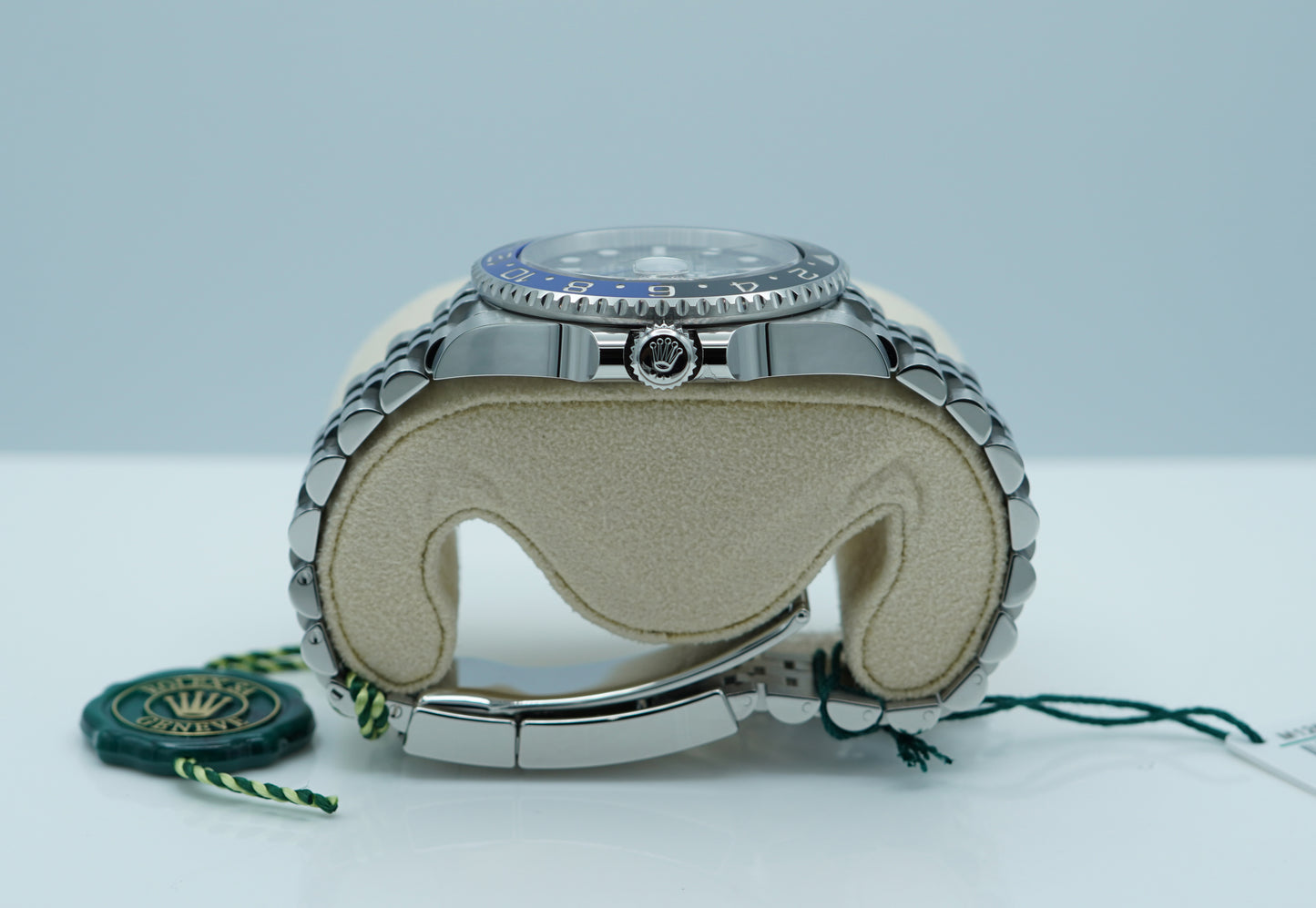Rolex 126710BLNR GMT Master 2 Viền Đen Xanh Jubilee 2024