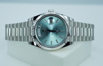Rolex 228236 Day-Date Platinum Viền Khía Mặt Số Xanh Băng Cọc Số 2024