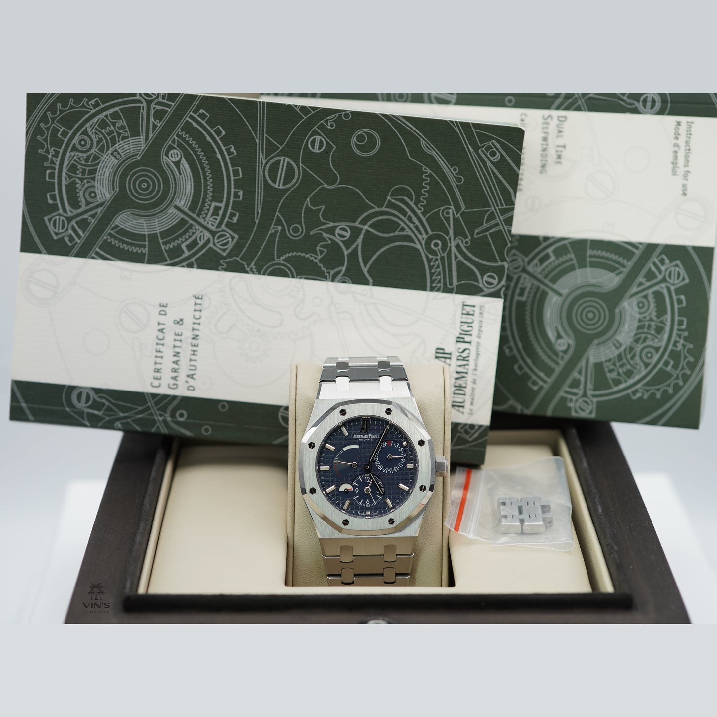 Audemars Piguet Royal Oak Dual Time 26120ST Thép Không Gỉ Mặt Số Xanh 39mm