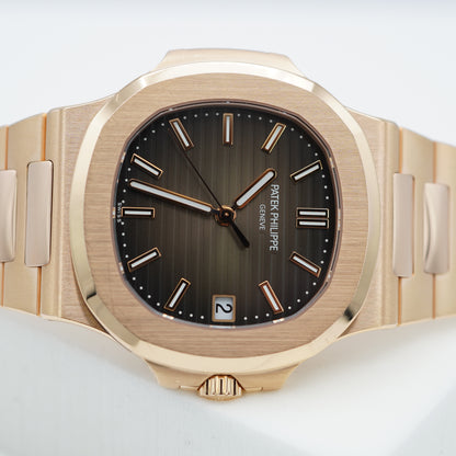 Patek Philippe Nautilus 5711/1R Vàng Hồng 18K Mặt Số Nâu 2018