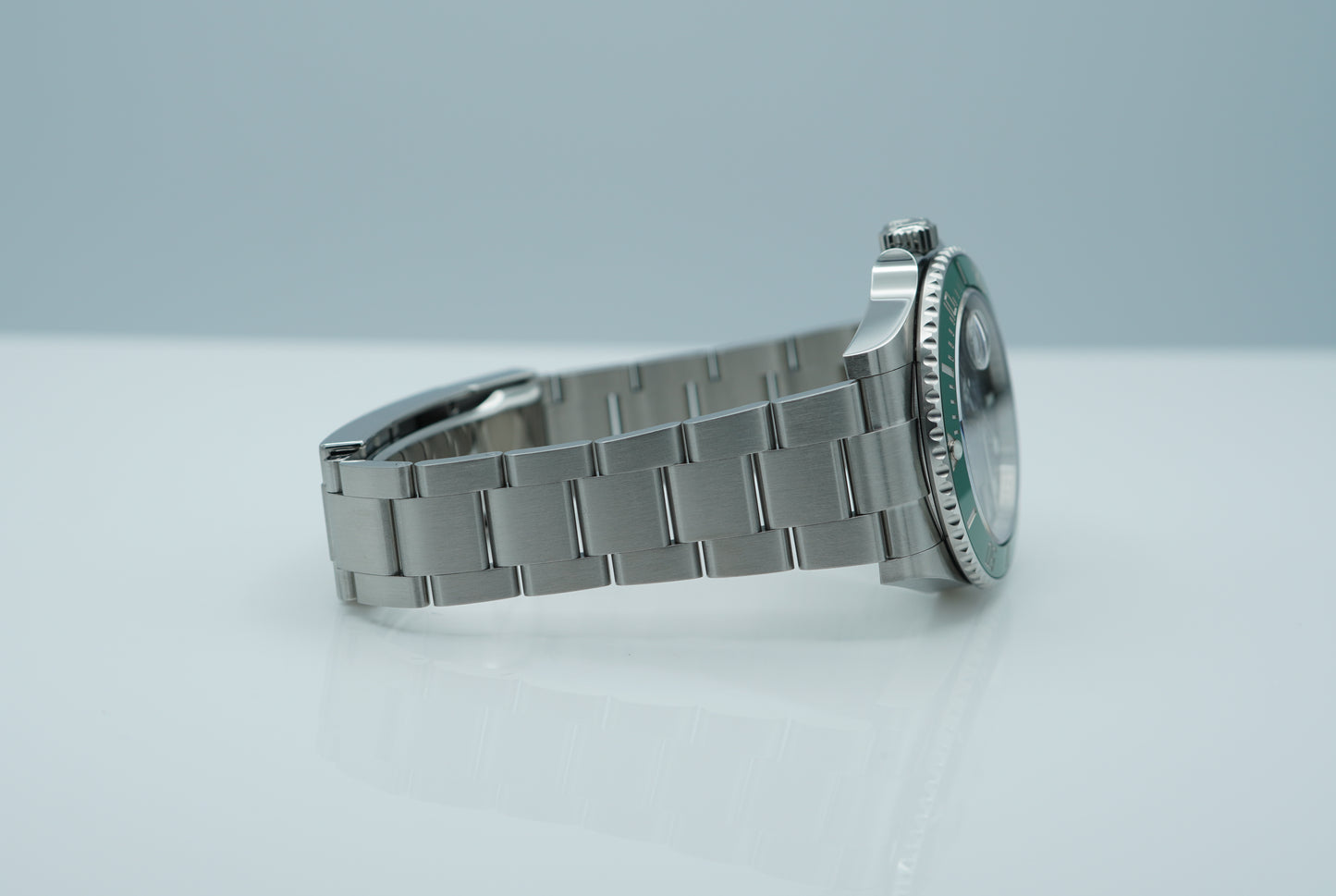 Rolex 126610LV Submariner 41mm Viền Xanh MK1 Mặt Số Đen 2023