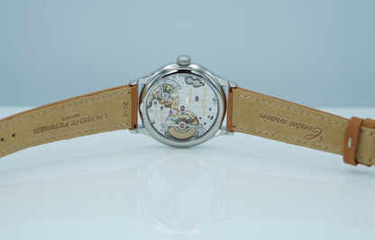 Laurent Ferrier Classic Micro-Rotor Mặt Số Xanh Băng 40mm 2024