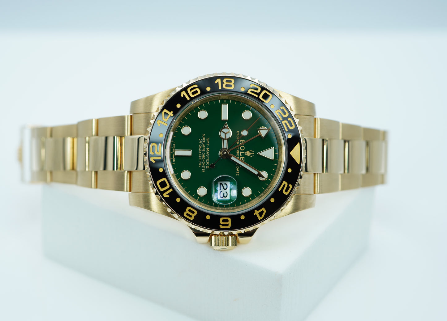 Rolex 116718LN GMT Master 2 Vàng Vàng 18K Mặt Số Xanh Lá Đã Được Bảo Dưỡng Tại Rolex Service Center