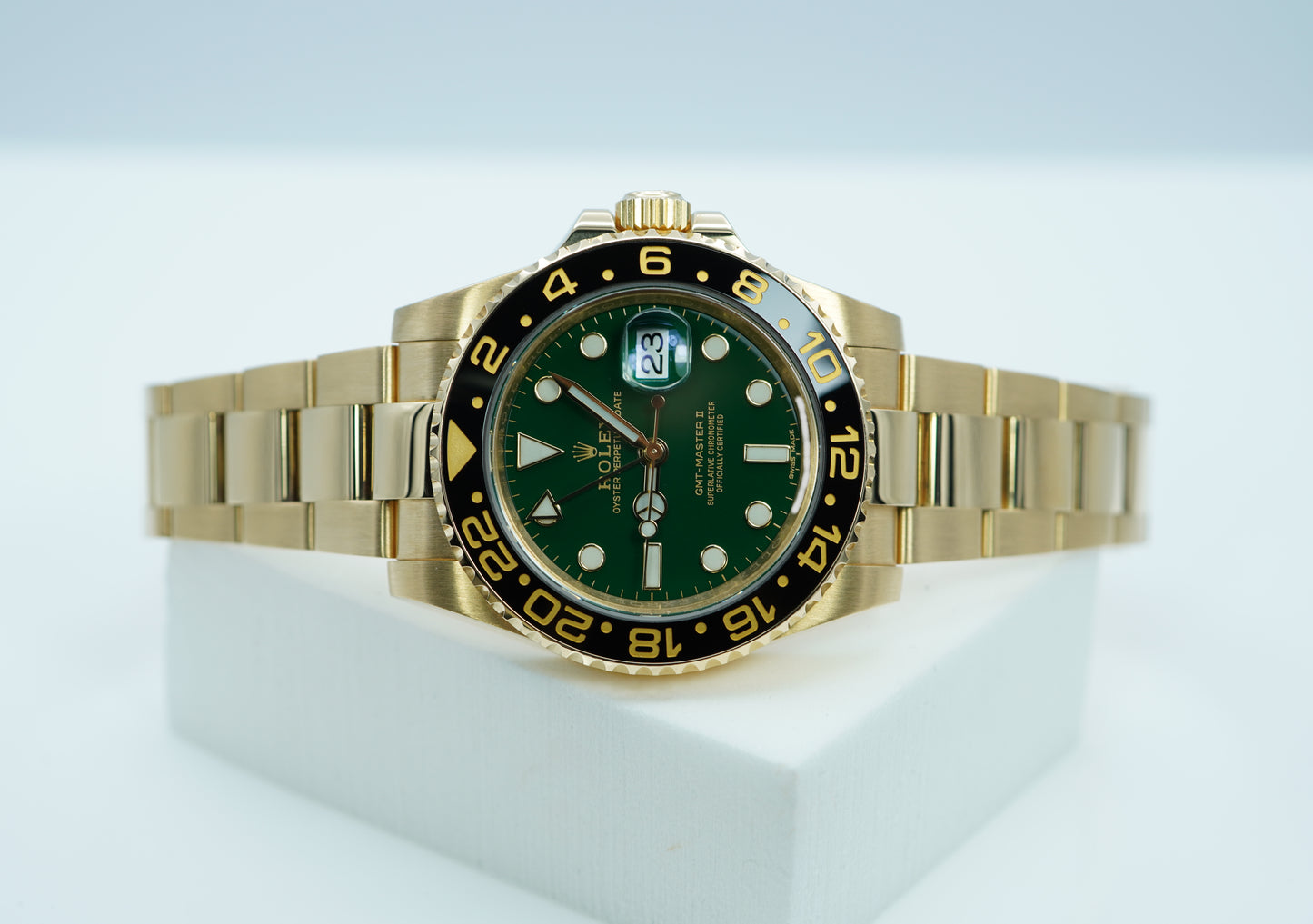 Rolex 116718LN GMT Master 2 Vàng Vàng 18K Mặt Số Xanh Lá Đã Được Bảo Dưỡng Tại Rolex Service Center
